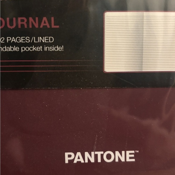 Pantone Trendsetters of Color Journal β Deep Wine/Burgundy π· - Picture 7 of 9